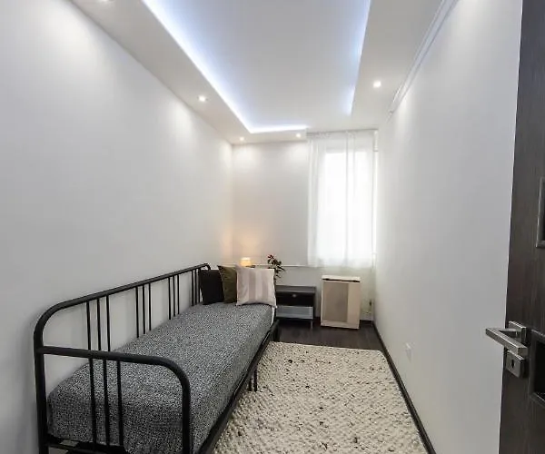 Apartman Spacious 3-room With Free Parking Budapest